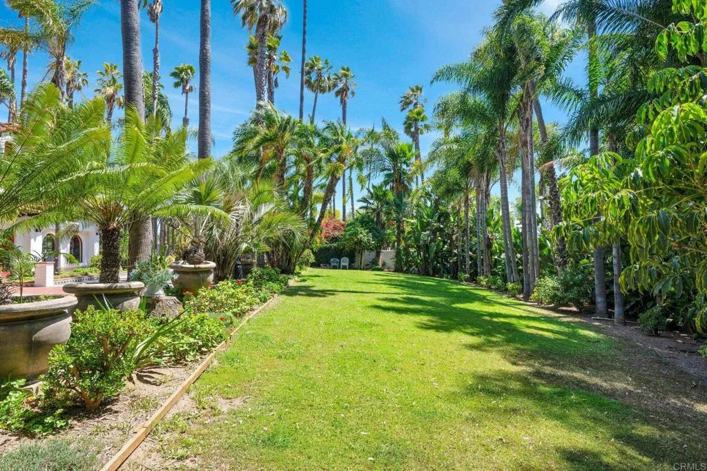 https://cdn.realtyfeed.com/cdn/127/306728721/8a5c45003c5c24858938c53588876359.webp