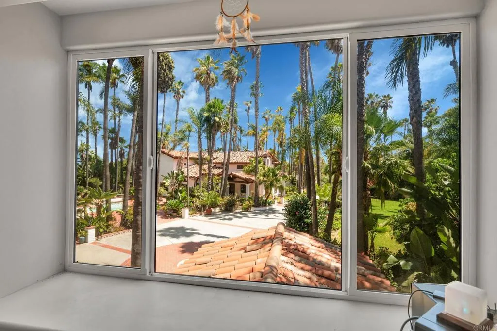 https://cdn.realtyfeed.com/cdn/127/306728721/baf5a7b7f8547f2511f6ecca51ea3158.webp
