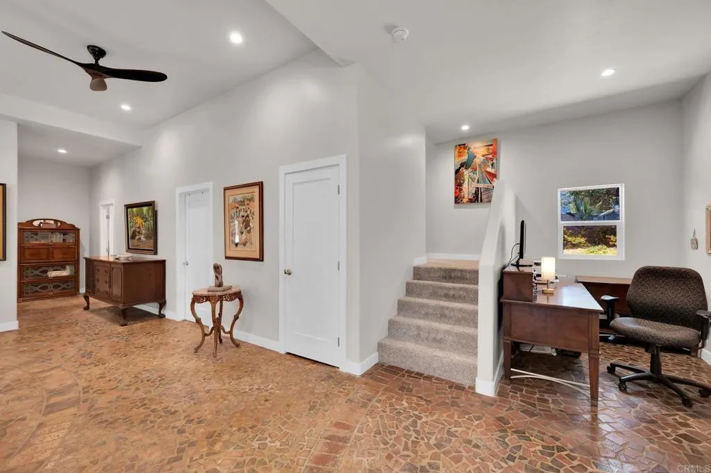 https://cdn.realtyfeed.com/cdn/127/306728721/e8756c6d1fcfd6d8d796bcac8ea6cd70.webp