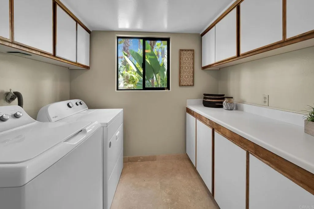 https://cdn.realtyfeed.com/cdn/127/306728721/eaa141b7c8caa2247e98241ba0c281aa.webp