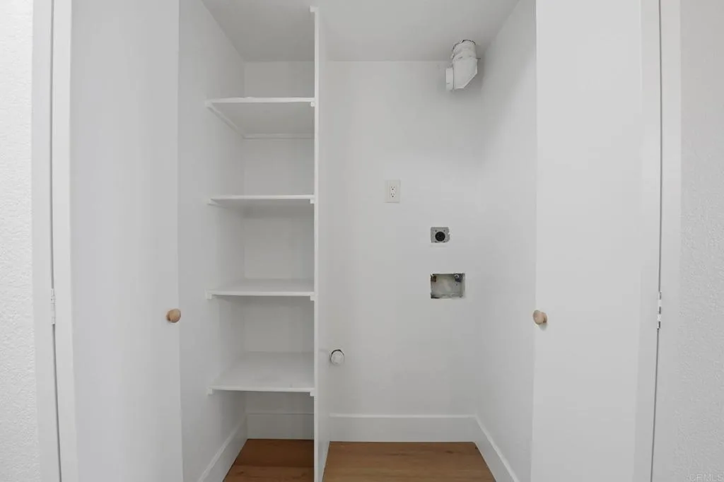 https://cdn.realtyfeed.com/cdn/127/306728724/2010ff06c4473041c40e0485edb6cb8a.webp