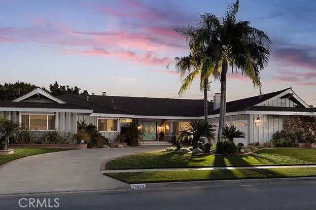 North Tustin, CA 92705