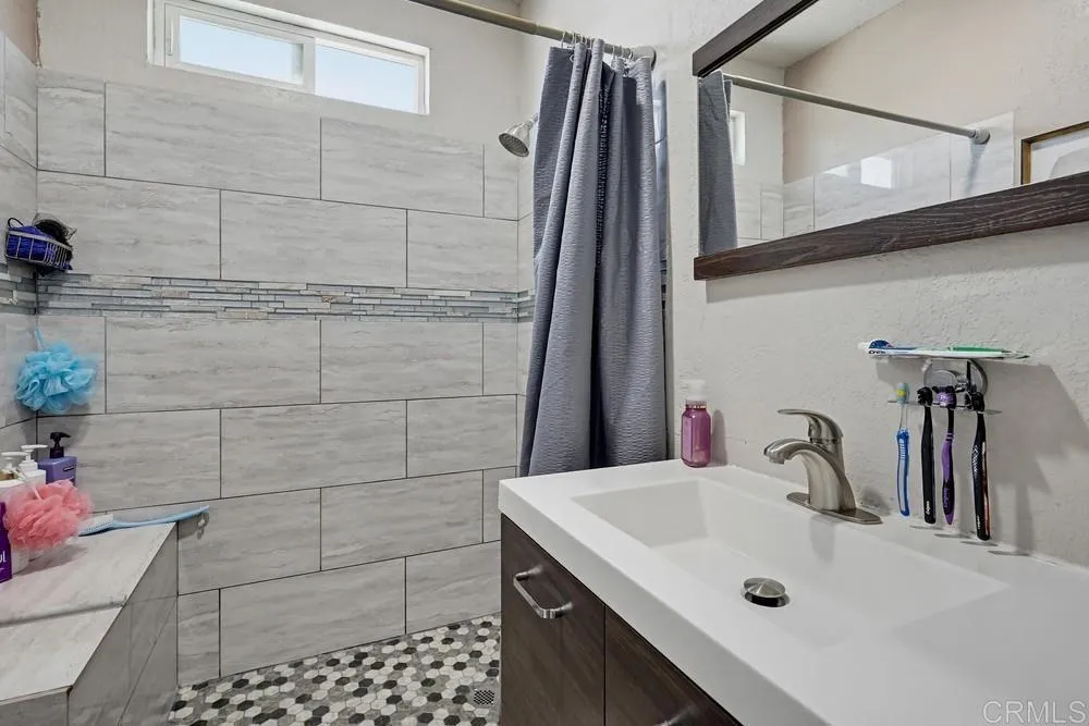 https://cdn.realtyfeed.com/cdn/127/306728760/2410c81be07b23b546905b1dcfbd73a8.webp