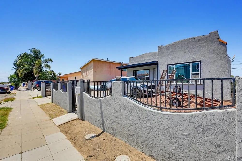 https://cdn.realtyfeed.com/cdn/127/306728760/64e923f4555ac2e12b82debf01cb11b3.webp