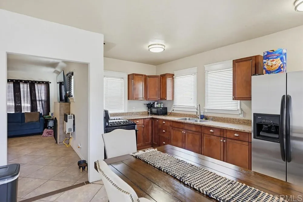 https://cdn.realtyfeed.com/cdn/127/306728760/c5919a8159d5ccc3cba677478a0afad6.webp