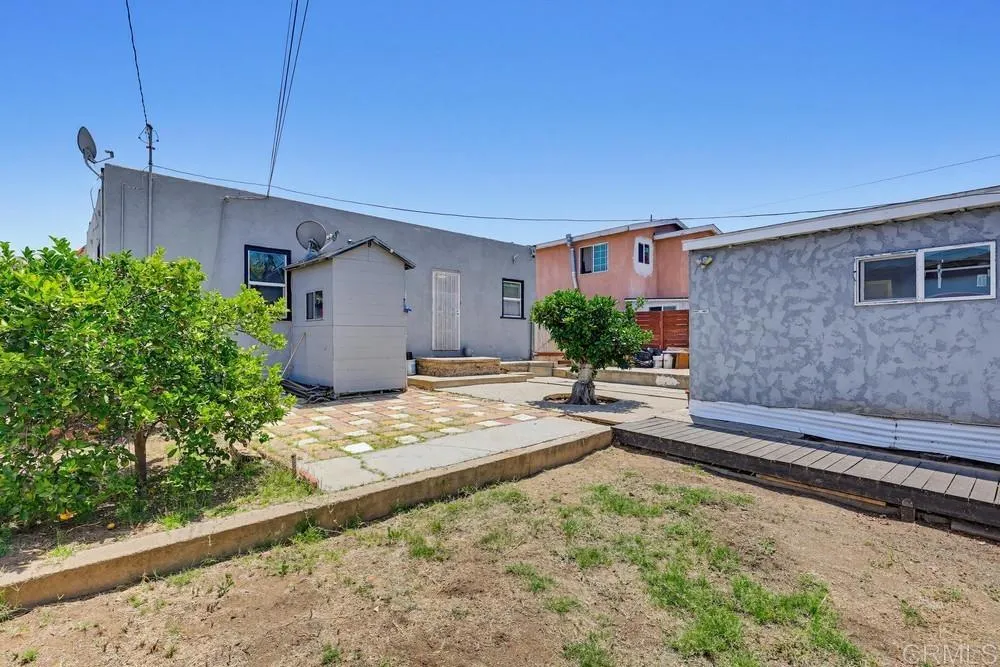 https://cdn.realtyfeed.com/cdn/127/306728760/ebe1f07d207d6251dcacfe35f099df9c.webp