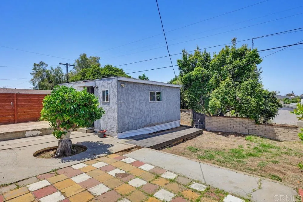 https://cdn.realtyfeed.com/cdn/127/306728760/ffe27d27b3cdac1213f9b4482d1d3267.webp