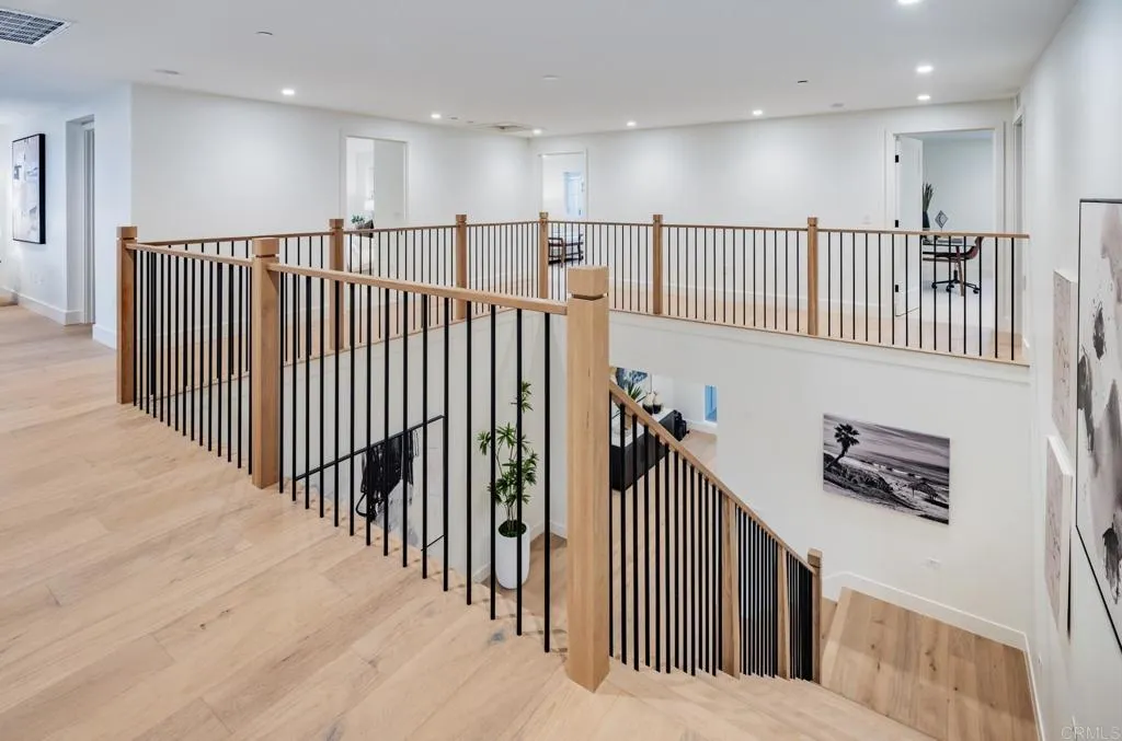 https://cdn.realtyfeed.com/cdn/127/306728766/955d0f514e69d0716361d3c36d856b8b.webp
