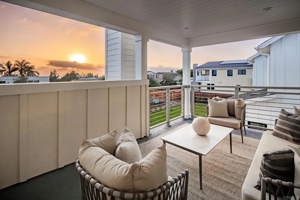 https://cdn.realtyfeed.com/cdn/127/306728766/aed94256e59ed29f0d4665d644a69ce1.webp
