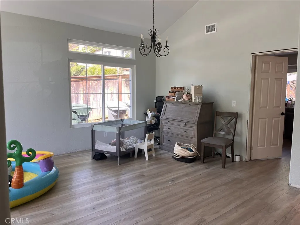 https://cdn.realtyfeed.com/cdn/127/306728773/4e171605bc63bcd115d041509a307094.webp