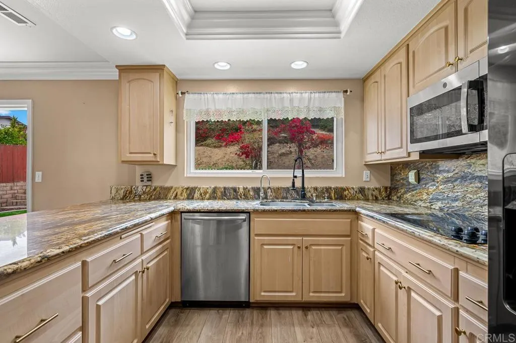 https://cdn.realtyfeed.com/cdn/127/306728789/22ec64fb57e11a132ffcb911699a8f1b.webp