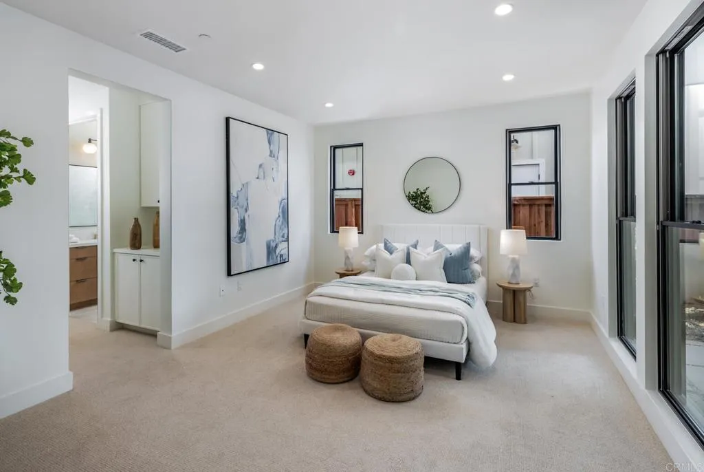 https://cdn.realtyfeed.com/cdn/127/306728797/668f3fe4f7dc9689eaea12df2d500ac2.webp