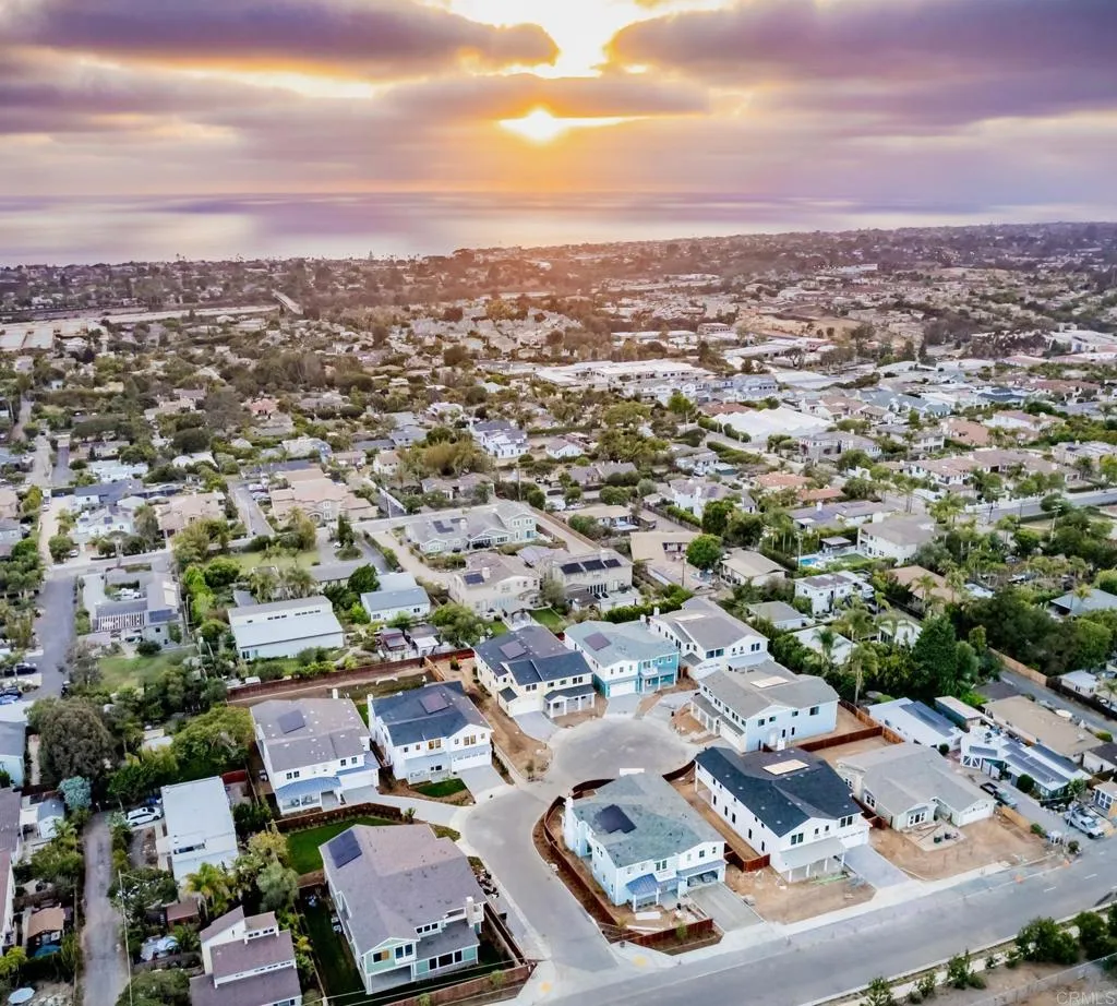https://cdn.realtyfeed.com/cdn/127/306728797/b9c2b08312179b89eacfee7816dda804.webp