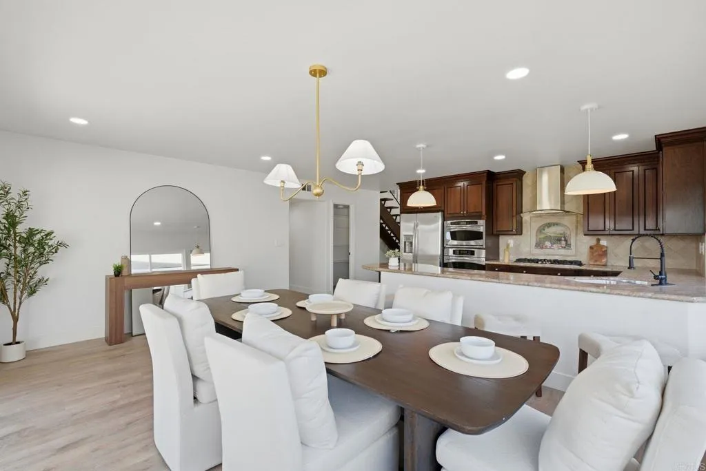 https://cdn.realtyfeed.com/cdn/127/306728804/2a32881ef319dc2a1b925c2cf3ca0f0e.webp