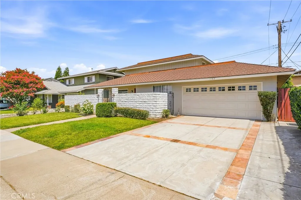 Orange, CA 92867
