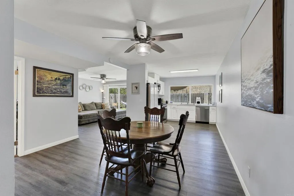 https://cdn.realtyfeed.com/cdn/127/306728910/9591ec00b8df42f96c4466c720c29ba3.webp