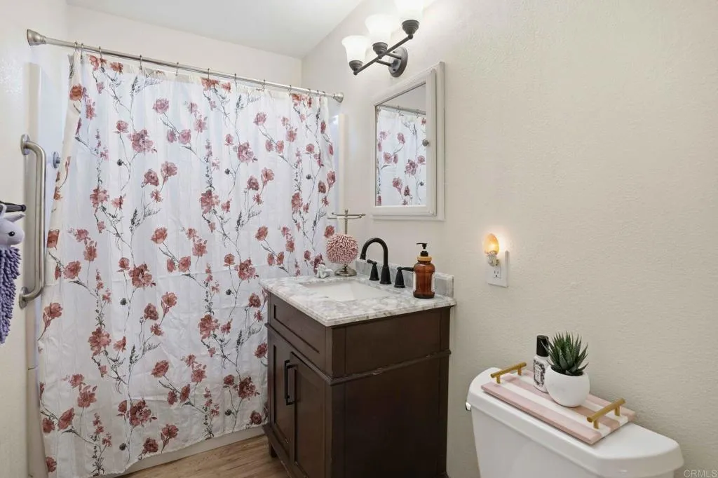 https://cdn.realtyfeed.com/cdn/127/306728966/adcaa72b2bb195b4aa8e0477623fe6a5.webp