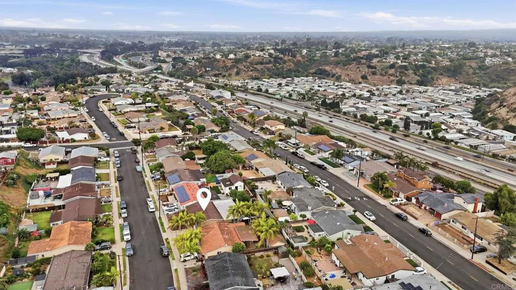 https://cdn.realtyfeed.com/cdn/127/306728966/efc7db4da31e002d9a755373194aadae.webp