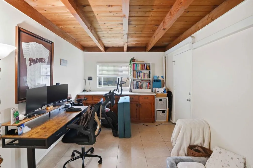 https://cdn.realtyfeed.com/cdn/127/306728966/f61f3e6055914239ef481bd8b384429d.webp