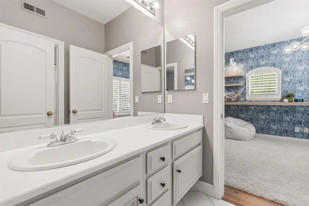 https://cdn.realtyfeed.com/cdn/127/306728969/28949d85eaaba4639d55716145eb8e70.webp
