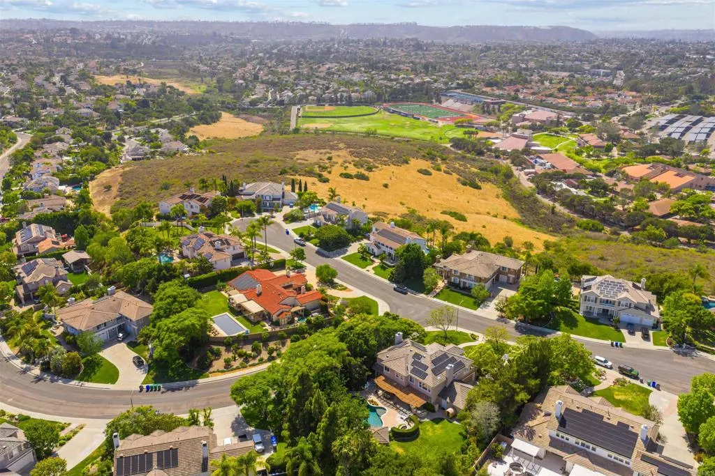 https://cdn.realtyfeed.com/cdn/127/306728969/eb18a7e59b71d0dcc08790b288a1714d.webp