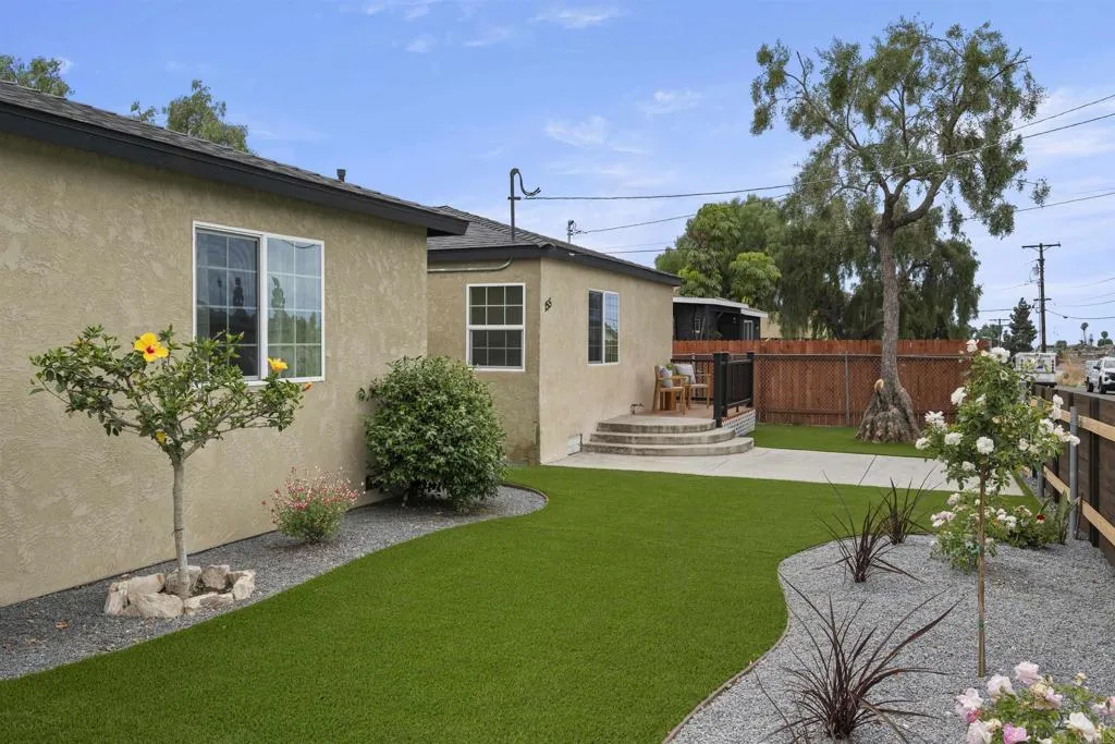 https://cdn.realtyfeed.com/cdn/127/306728977/3c5c42cf7a8217a2e98eb0ccf9cc895d.webp