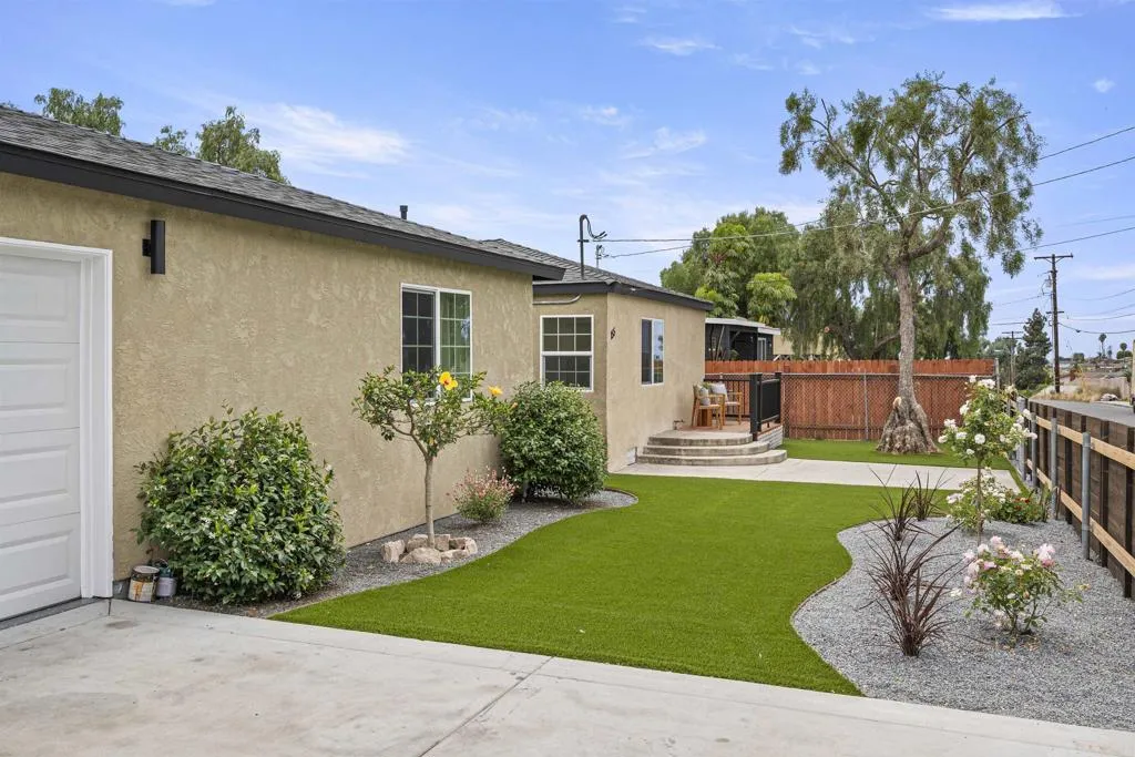 https://cdn.realtyfeed.com/cdn/127/306728977/6cfc3da22e81516b43871c1891a6b55e.webp