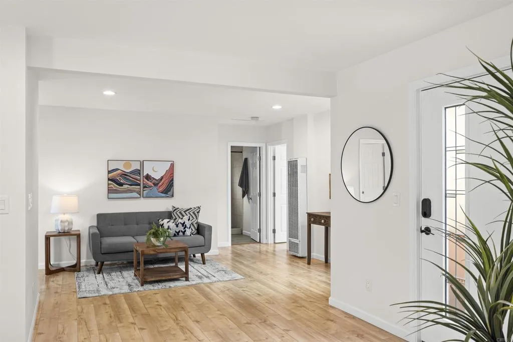 https://cdn.realtyfeed.com/cdn/127/306728977/6d788f5848e49a37690fef38c8890734.webp