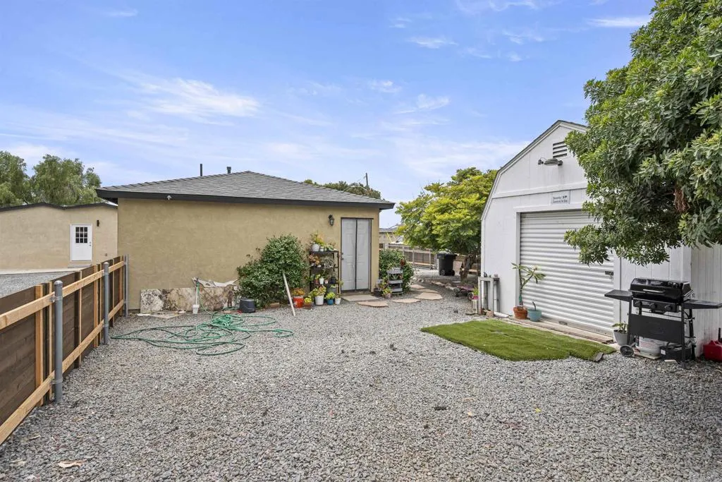 https://cdn.realtyfeed.com/cdn/127/306728977/b3a571a6f87ee619f45c38eddc283c85.webp