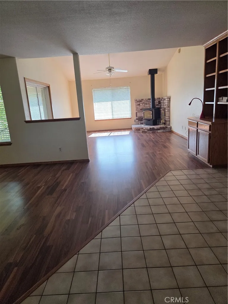 515 Kaer, Red Bluff, CA 96080 - Photo 4 of 25, Red Bluff, CA