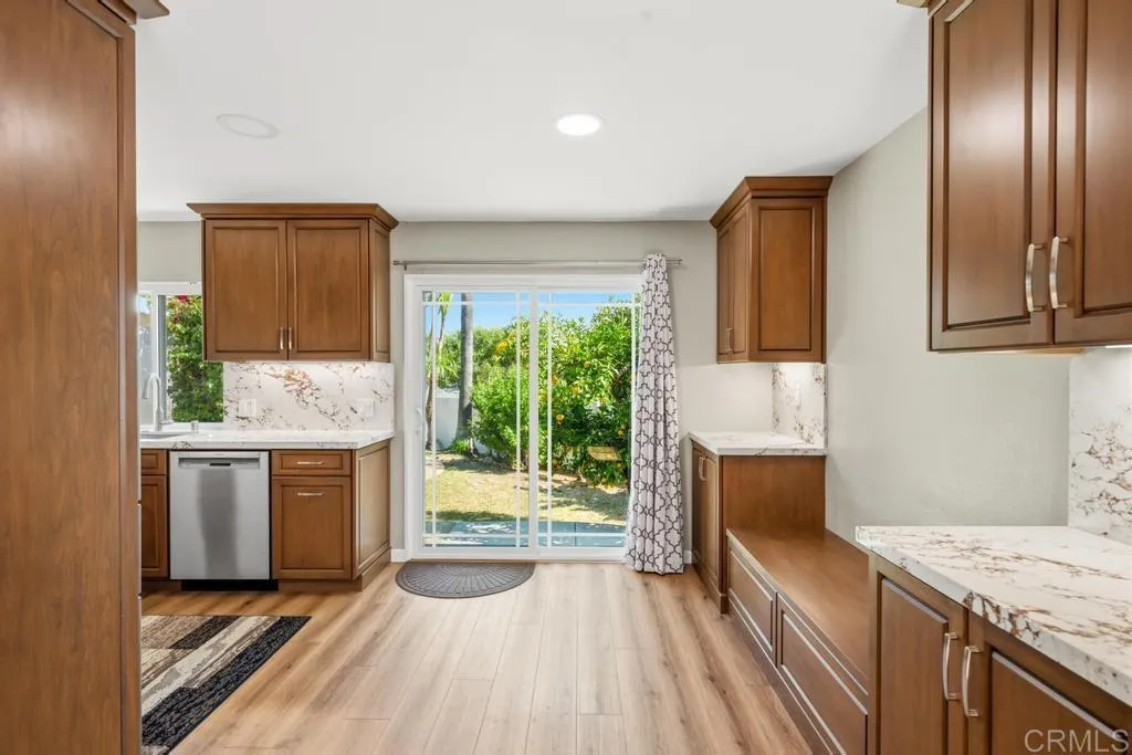https://cdn.realtyfeed.com/cdn/127/306728986/1592d2f8120ecc5294ac186c3f7b6eee.webp