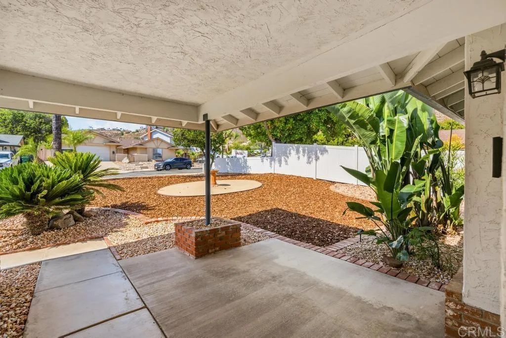 https://cdn.realtyfeed.com/cdn/127/306728986/2ae08a477ad39be0a877c7f21f0e6a9b.webp