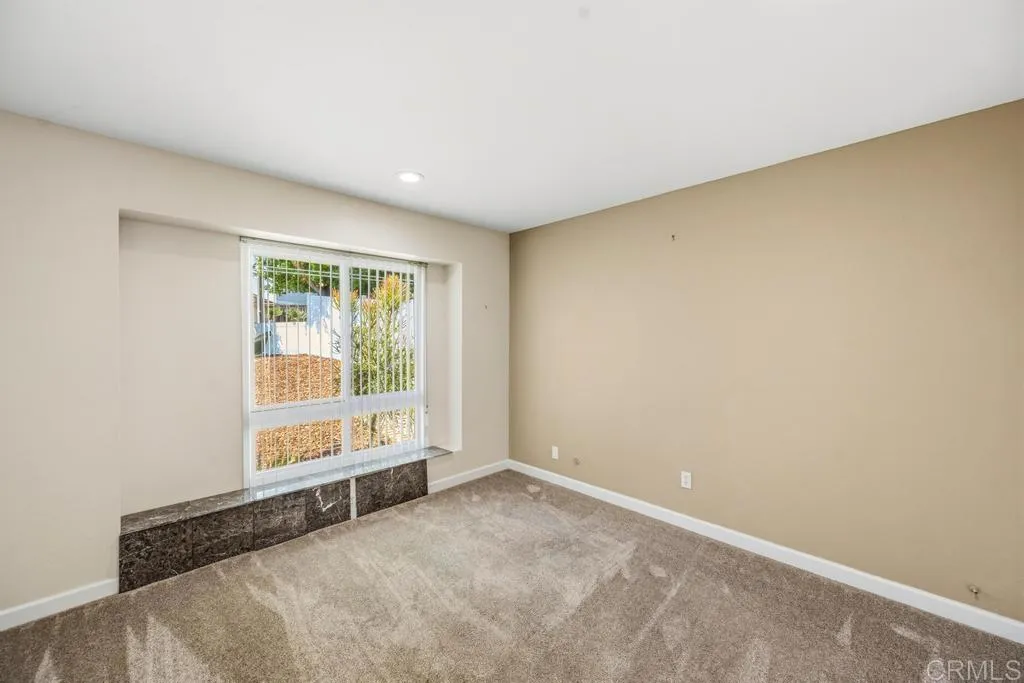 https://cdn.realtyfeed.com/cdn/127/306728986/4a55ea8e4bce2924628271ab5aa12ff1.webp