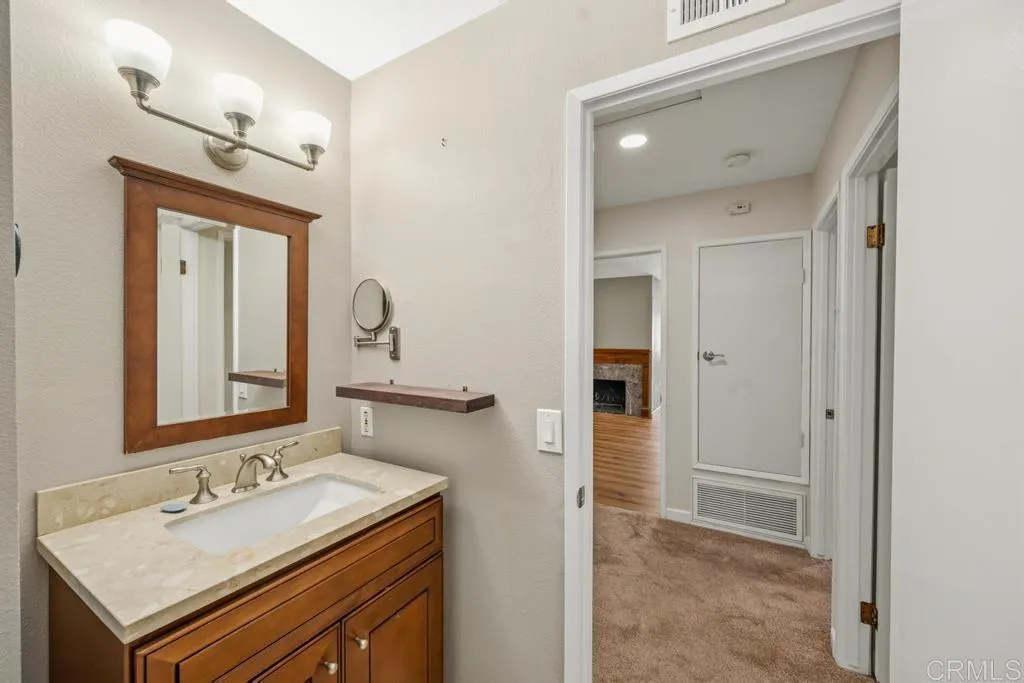 https://cdn.realtyfeed.com/cdn/127/306728986/c5d5088d4c98d3ecd8f29bd07ef6a6f4.webp