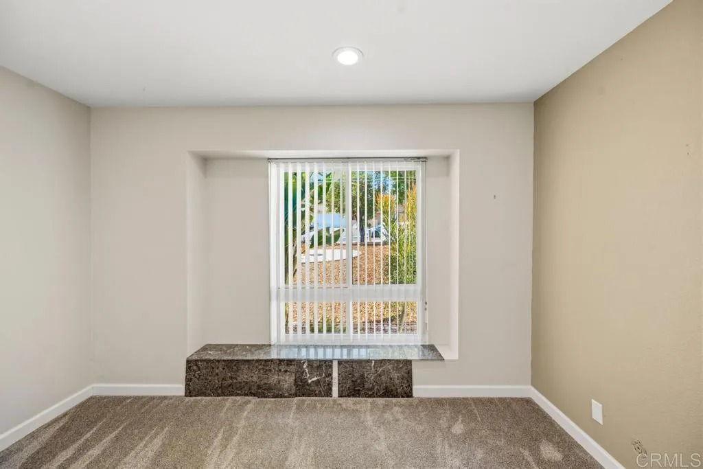 https://cdn.realtyfeed.com/cdn/127/306728986/d2fb643b1e788e1a1424397ffe82becd.webp