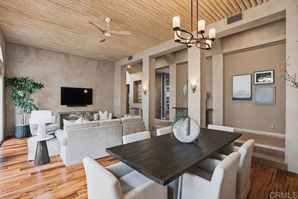 https://cdn.realtyfeed.com/cdn/127/306728997/03b02341e971db3c18ec554021cd008a.webp