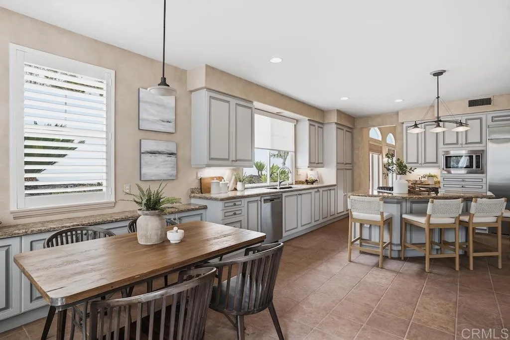 https://cdn.realtyfeed.com/cdn/127/306728997/19d8c72f573877d748c836b6e4948300.webp