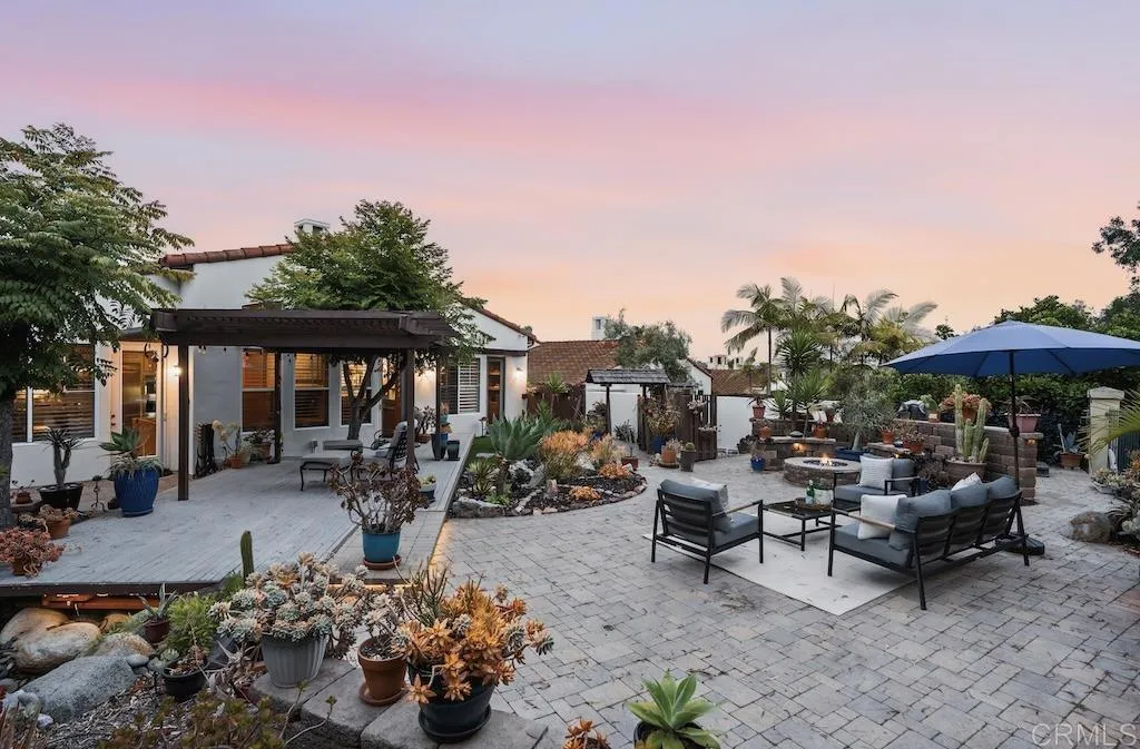 https://cdn.realtyfeed.com/cdn/127/306728997/1c76fc50460bc5d88a916363858fe48e.webp