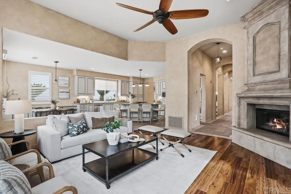 https://cdn.realtyfeed.com/cdn/127/306728997/1ce225cd0e28c608caa0e1545d1bf80d.webp