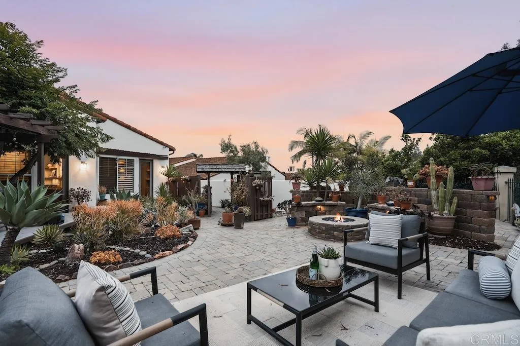 https://cdn.realtyfeed.com/cdn/127/306728997/3c1e41218a3bbb5c88d4615766c0400d.webp