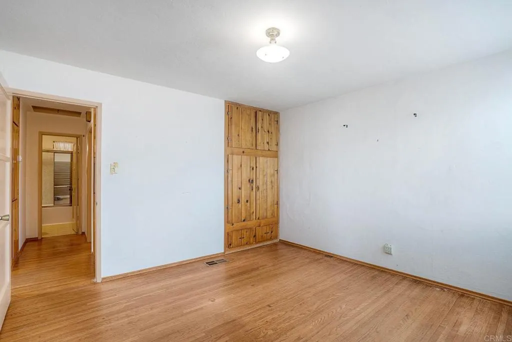https://cdn.realtyfeed.com/cdn/127/306729000/0543821f0708813420c7e84450b143ab.webp