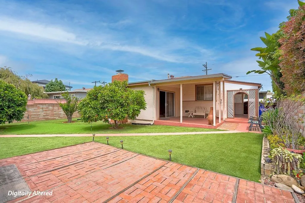 https://cdn.realtyfeed.com/cdn/127/306729000/32aeb5ed069a721444d9adb4702b7460.webp