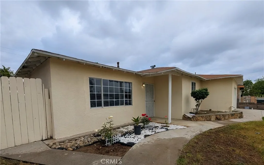 Rialto, CA 92376