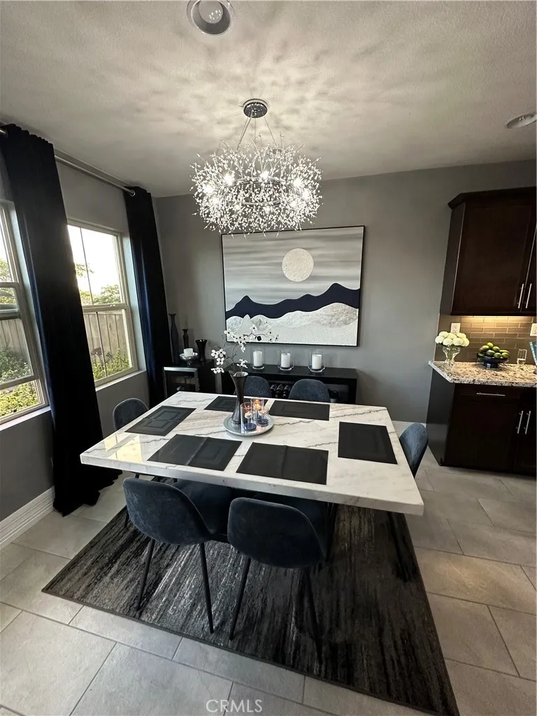 https://cdn.realtyfeed.com/cdn/127/306729053/6bd45e8f47646877949efbf0a536232c.webp