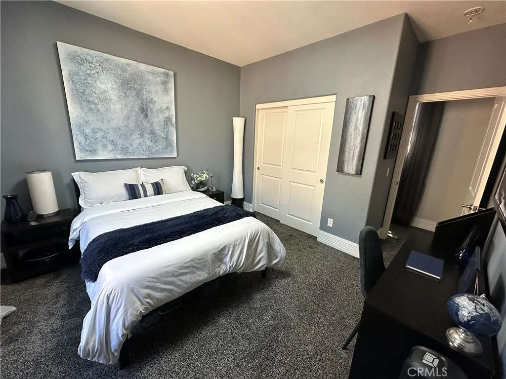 https://cdn.realtyfeed.com/cdn/127/306729053/788c0846bfb06b49906636b41f886f10.webp