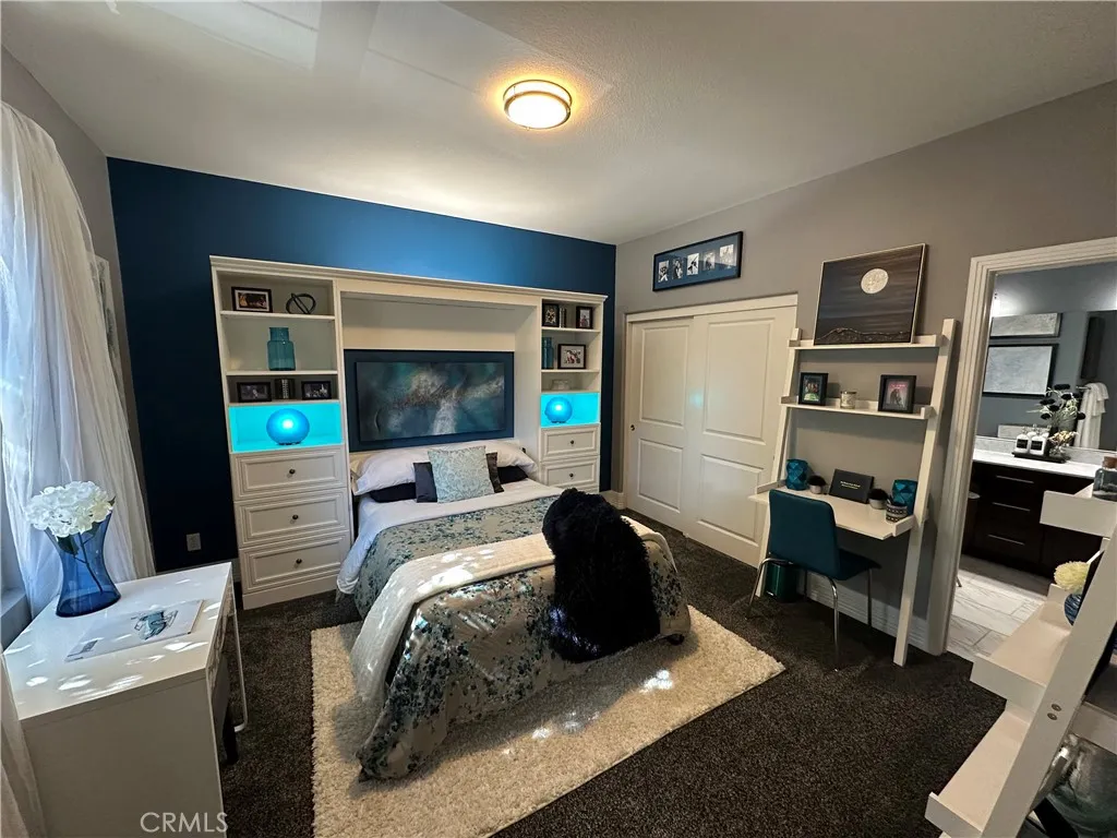 https://cdn.realtyfeed.com/cdn/127/306729053/78fce17c8a838b116d843d7ba310d947.webp