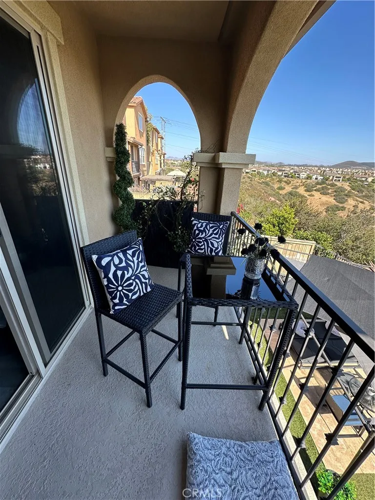 https://cdn.realtyfeed.com/cdn/127/306729053/b52094cfc936f63a7ea7fc8ec0c17490.webp