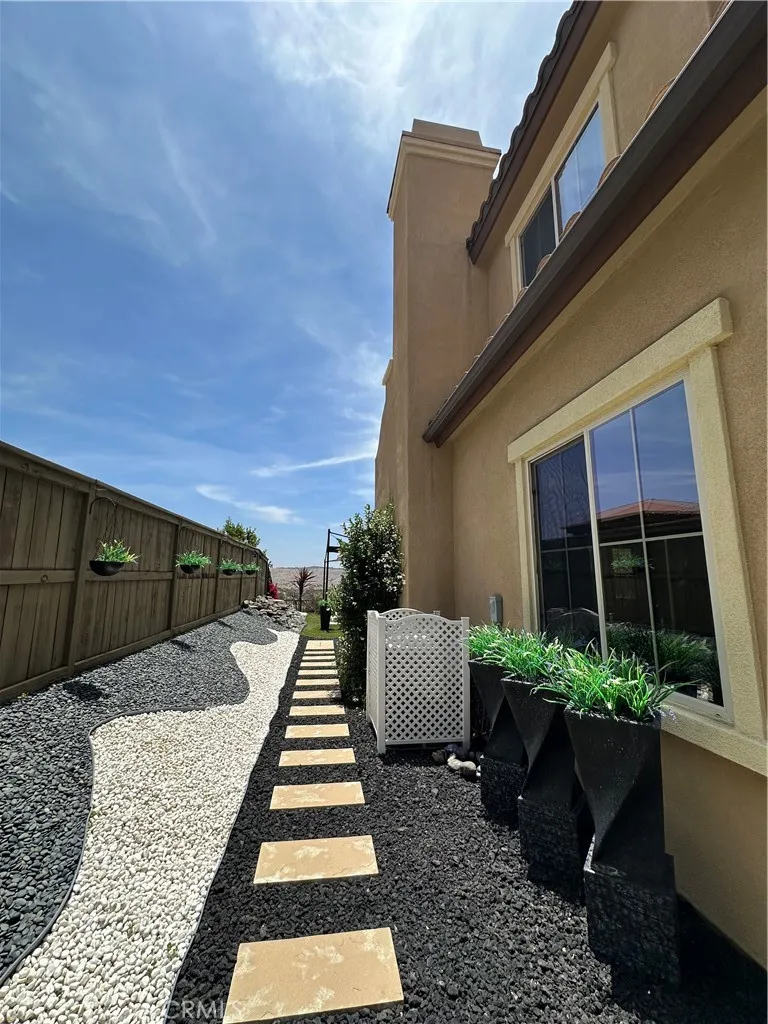 https://cdn.realtyfeed.com/cdn/127/306729053/c270028d46498a1e198fff2f3d4a8d21.webp