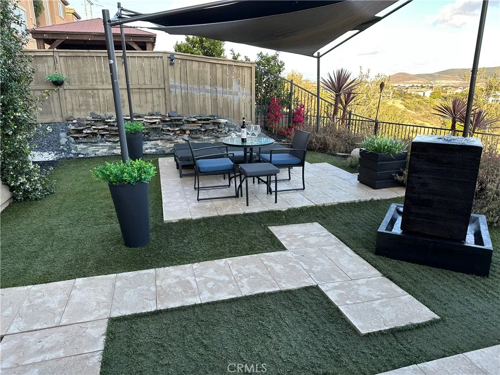 https://cdn.realtyfeed.com/cdn/127/306729053/ccd7286b89ac8e628bbda88eadc4a054.webp