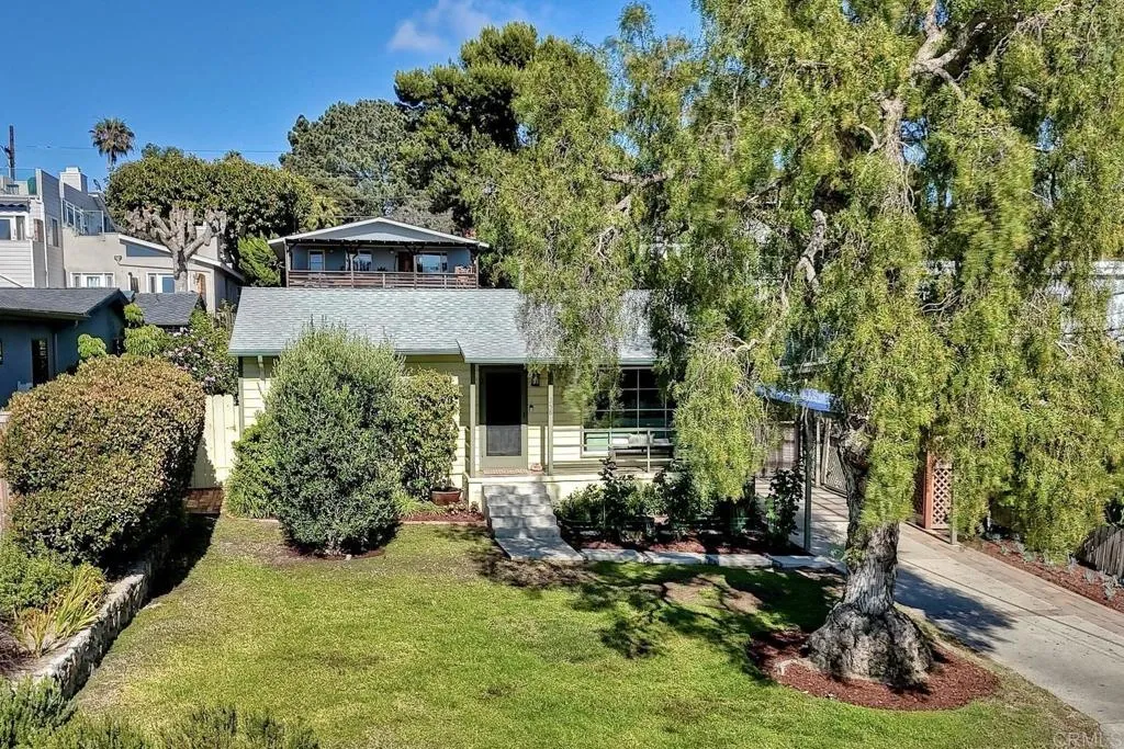 https://cdn.realtyfeed.com/cdn/127/306729115/6418ae209b834f05a9f22a118e6f53d2.webp
